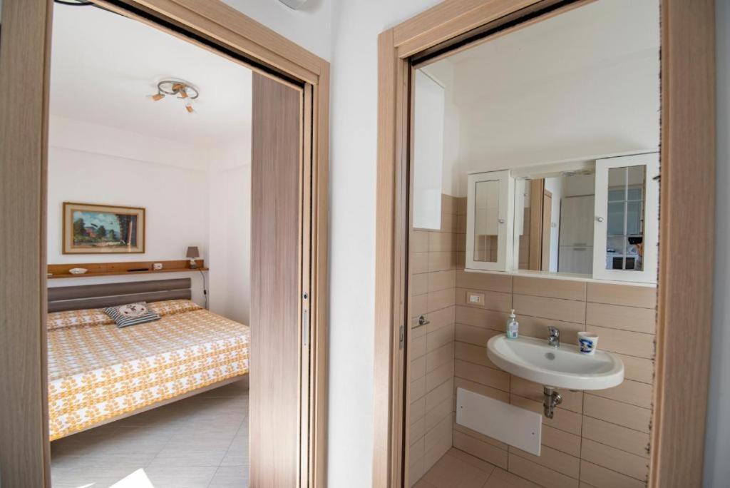 Villa Donata Fontane Bianche Esterno foto